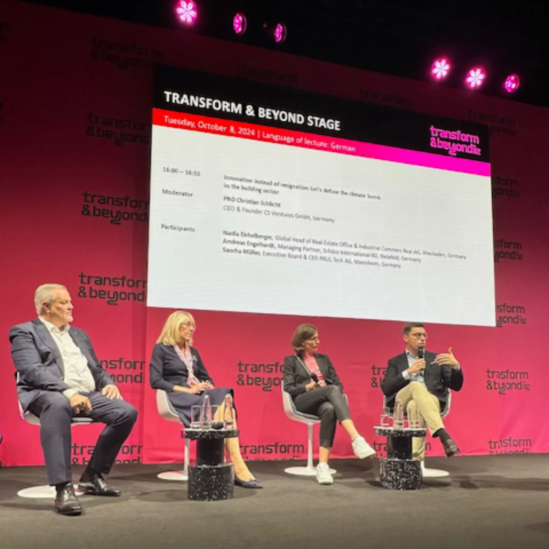 CEO Sascha Müller auf dem Panel bei der EXPO mit 3 weiteren Personen