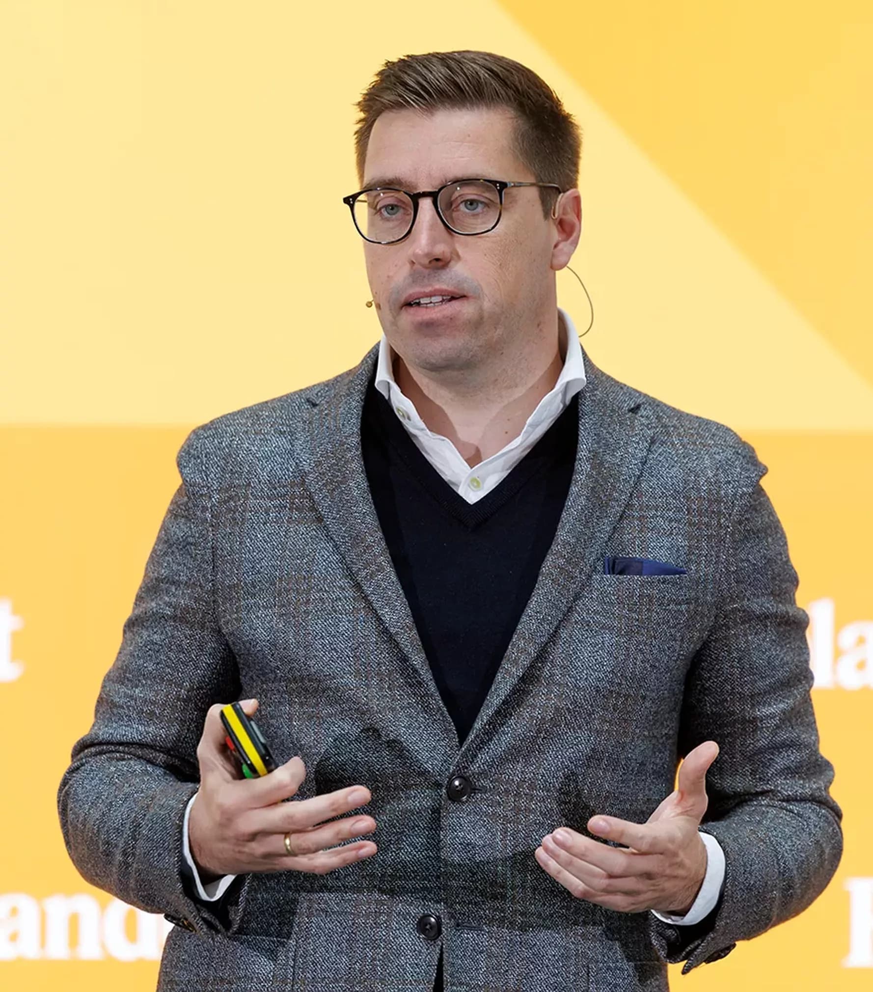 CEO Sascha Müller bei seinem Vortrag bei der Handelsblatt Tagung