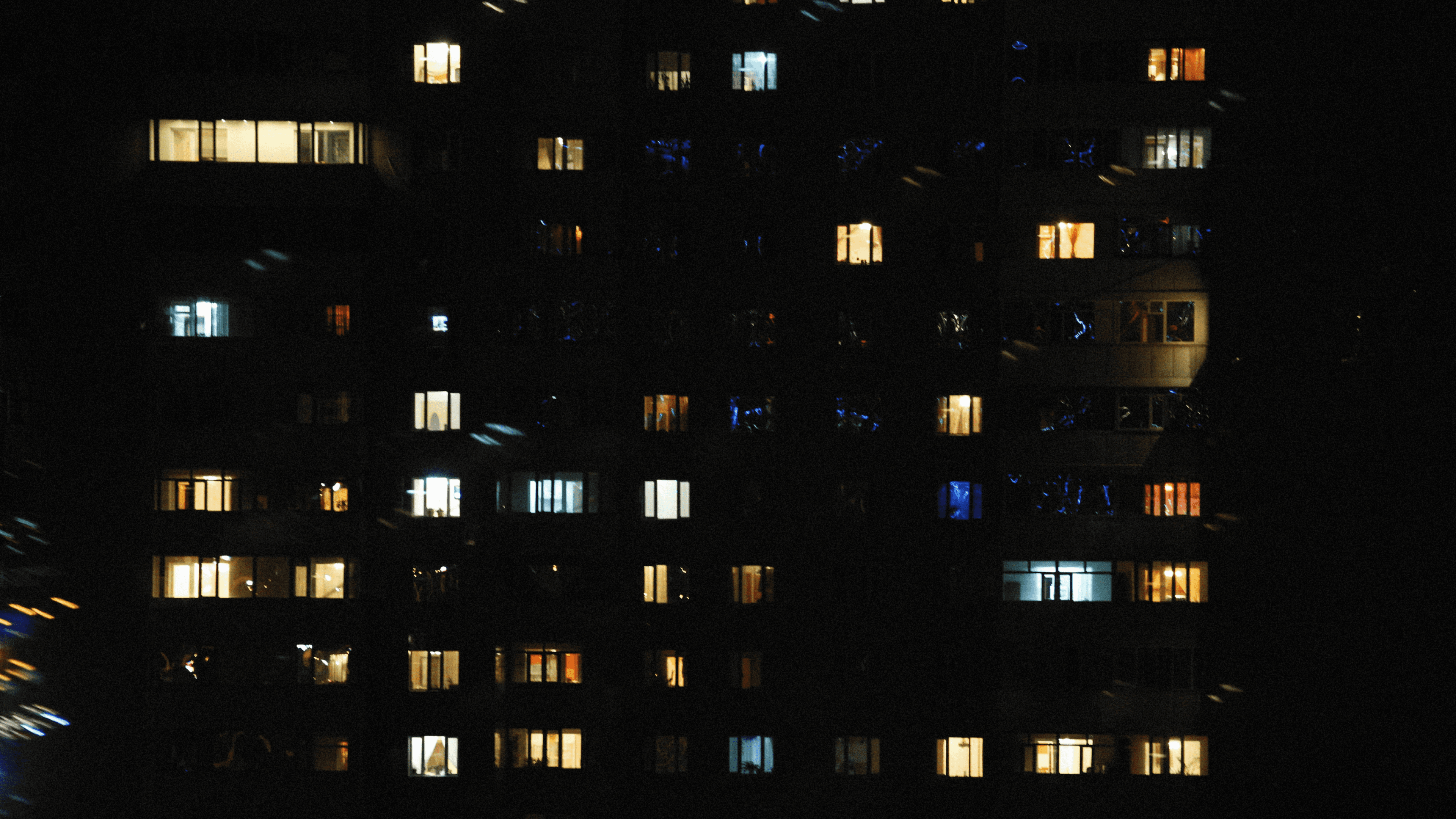 Der Expertenrat für Klimafragen hat in seiner aktuellen Bewertung die Emissionsprognosen des Umweltbundesamtes bestätigt: Deutschland unterschreitet im Jahr 2024 die zulässige CO₂-Jahresmenge – doch von Entwarnung kann keine Rede sein.